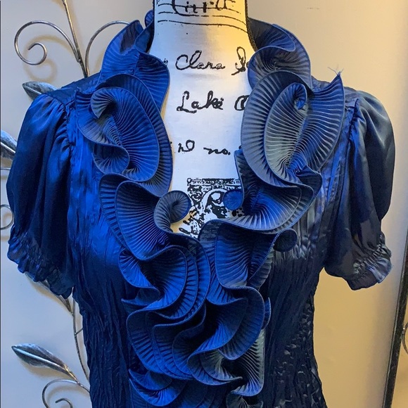 Dress Barn Tops - 💙Cute Top💙
